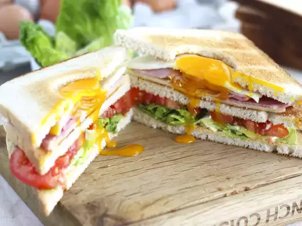 Perché il club sandwich si chiama così? Non è per quello che pensate!