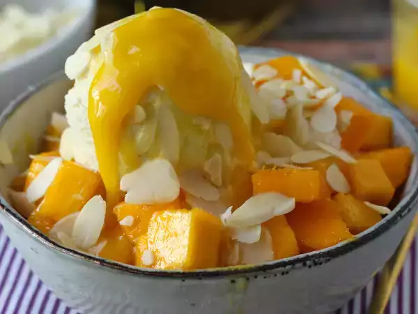 12 dolci esotici che conquistano al primo assaggio con cocco, mango, ananas e frutto della passione