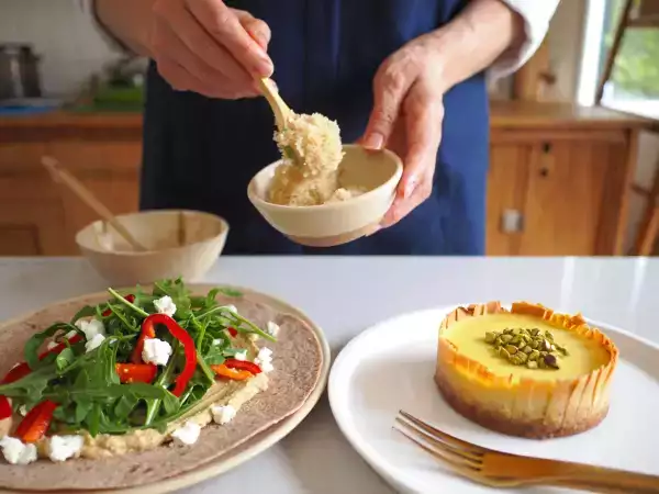 Menu 29 maggio: idee gustose, antipasto creativo, wrap leggero e cheesecake al pistacchio squisita
