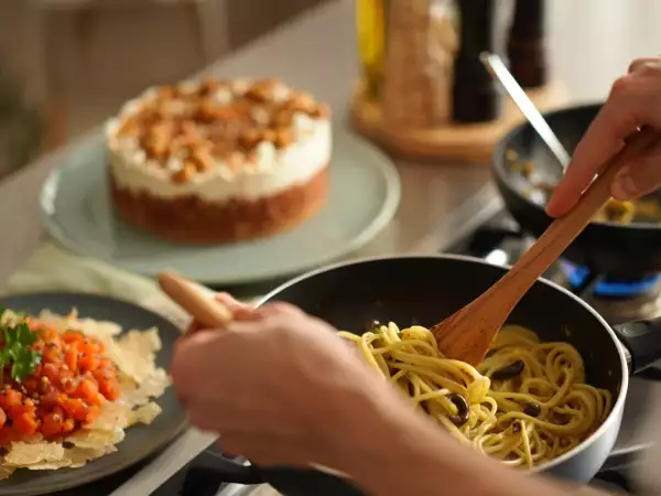 Menu del giorno, 7 giugno: un viaggio tra sapori con tacos, pasta e dolce