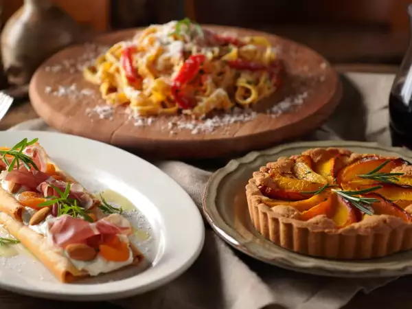 Menu del giorno, 11 giugno: antipasto raffinato, primo piatto cremoso e dolce rustico