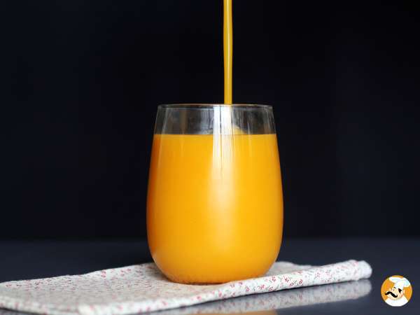 Il succo di frutta ti sembra sano? Ecco perché può nascondere molto più zucchero del previsto
