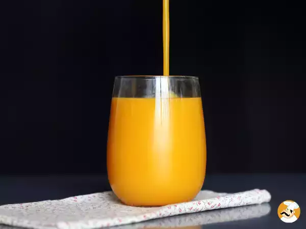Il succo di frutta ti sembra sano? Ecco perché può nascondere molto più zucchero del previsto