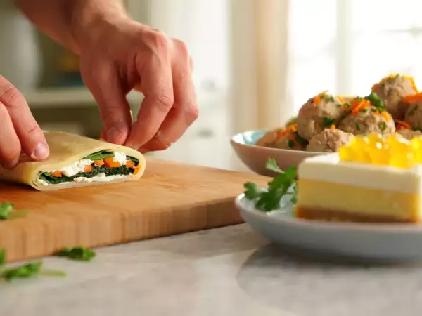 Menu del giorno, 13 luglio: un antipasto sfizioso, un piatto principale di pesce e un dolce fresco