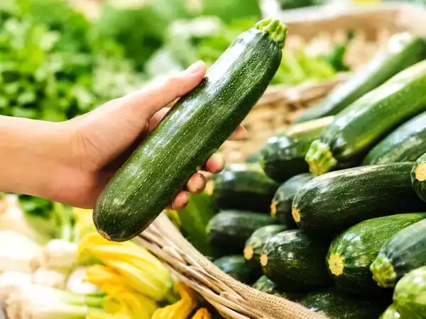 Come scegliere le zucchine perfette ogni volta: i piccoli dettagli pratici che quasi tutti ignorano