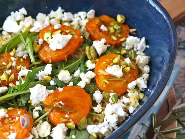 4 ricette salate con albicocche fresche da provare prima che non siano più di stagione