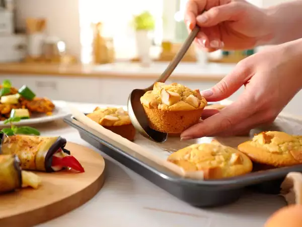 Menu vegetariano, 12 agosto: fresche frittelline, bocconcini di melanzane e muffins profumati