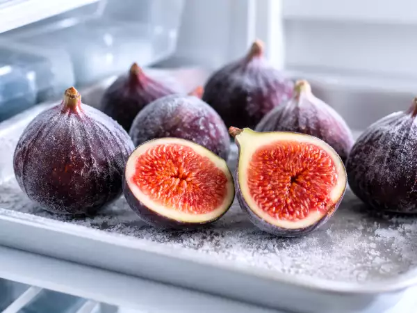 Congelare i fichi a fine estate: il semplice passaggio che molti saltano e salva il sapore