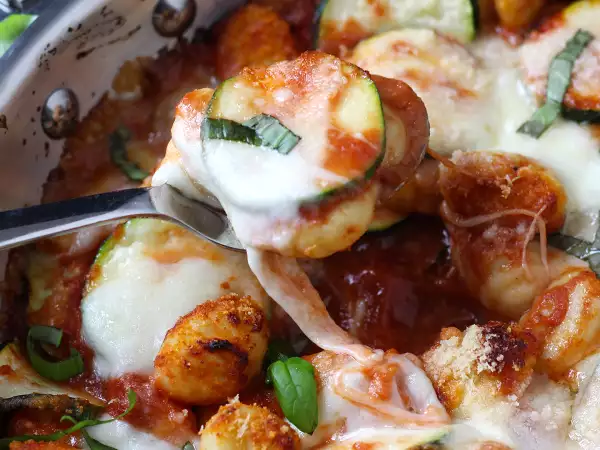 Le ultime zucchine di stagione meritano una fine speciale: 6 ricette facili da provare subito