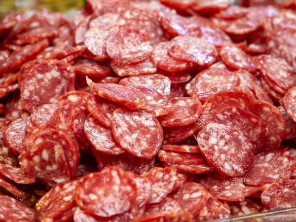 Festa del salame a Cremona: il weekend più goloso d’autunno tra assaggi, mostarda e sorprese