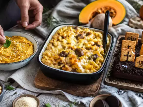 Menu vegetariano, 24 ottobre: hummus di carote, pasta autunnale e brownie da paura