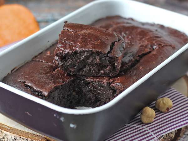 Brownie al cioccolato senza burro né olio: il tocco segreto che lo rende morbidissimo