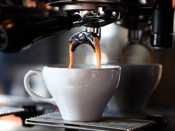 Il caffè disidrata davvero o è solo un'idea preconcetta?