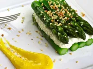 Antipasti con asparagi: 6 deliziose ricette