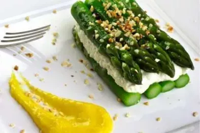 Antipasti con asparagi: 6 deliziose ricette