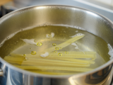 Articoli: Perché non dovresti mettere l’olio nell’acqua della pasta