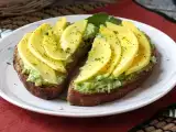 Articoli: 7 ricette con l’avocado: fresche, facili e così buone che le rifarai subito!