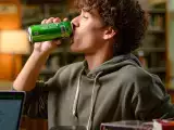 Articoli: Bevi energy drink? Ecco cosa fa davvero la taurina al tuo corpo