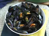Articoli: Cozze fresche a casa? Ecco come pulirle bene in 3 passaggi