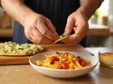 Articoli: Menu del giorno, 7 maggio: un antipasto fresco, un primo piatto ricco e un dolce irresistibile