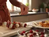Articoli: Menu del giorno, 12 maggio: spiedini, torta salata e gelati freschi