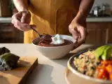 Menu vegetariano, 10 giugno: dolmades freschi, buddha bowl nutriente e torta mousse al cioccolato