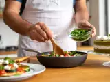 Articoli: Menu vegetariano, 15 giugno: freschezza e sapori estivi con millefoglie, lenticchie e torta mojito