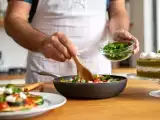Articoli: Menu vegetariano, 15 giugno: freschezza e sapori estivi con millefoglie, lenticchie e torta mojito