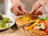 Articoli: Menu del giorno, 29 giugno: antipasto, portata principale e dessert per un pasto indimenticabile