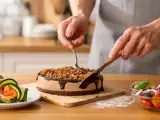 Articoli: Menu del giorno, 11 luglio: involtini di zucchine e salmone affumicato, insalata di polpo e brownie cheesecake