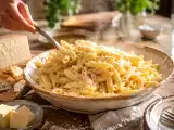 Articoli: La pastasciutta dei Cervi del 25 luglio profuma di casa: burro e parmigiano raccontano la tradizione