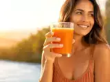 Articoli: Il succo estivo che valorizza l’abbronzatura e mantiene la pelle luminosa