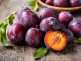 Articoli: Prugne troppo mature? Idee semplici e creative per salvarle subito e trasformarle in ricette gustose