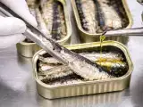 Articoli: Dentro le sardine in scatola: cosa c’è davvero nelle lattine e perché è utile guardarle con più cura