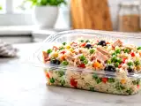 Articoli: Allerta Listeria: insalata di riso pronta richiamata, controlla subito il lotto