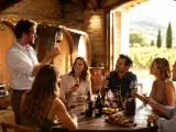 Articoli: Enoturismo in crescita: 18 milioni di italiani hanno trovato la scusa ideale per andare in cantina