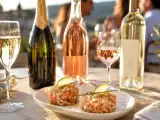 Articoli: Französische Weine, die man zum Aperitif probieren sollte: Weine, die schon beim ersten Schluck überzeugen
