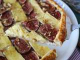 Articoli: Fichi, brie e noci: la crostata sottile di fine settembre che profuma d’autunno e porta in tavola il lato più goloso dei fichi di stagione