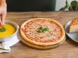 Articoli: Menu vegetariano, 23 ottobre: vellutata d’autunno, pizza morbida e cocco cremoso