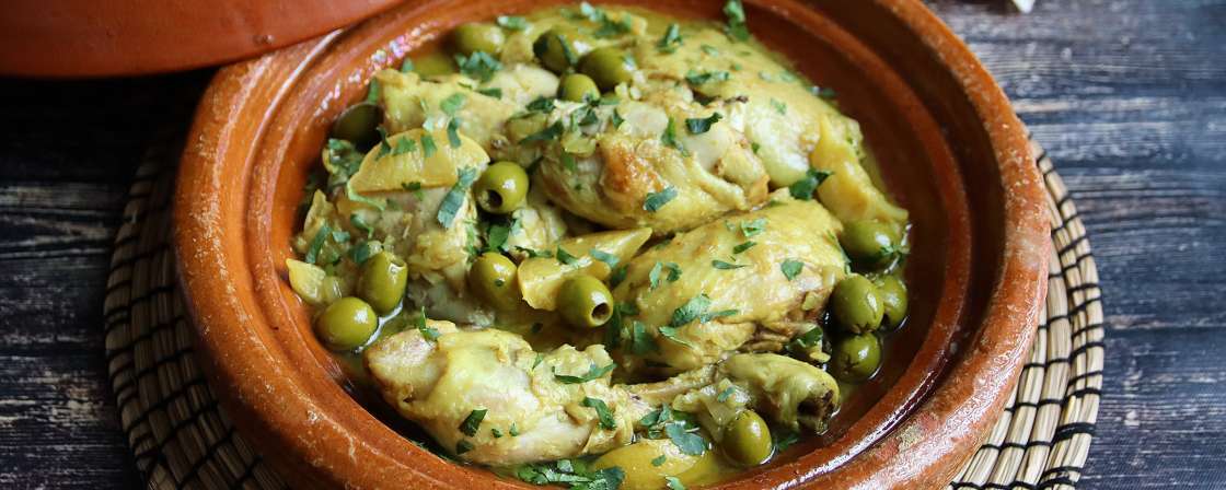 Tajine di pollo con olive e limone: tutti i dettagli per preparare il piatto a casa!