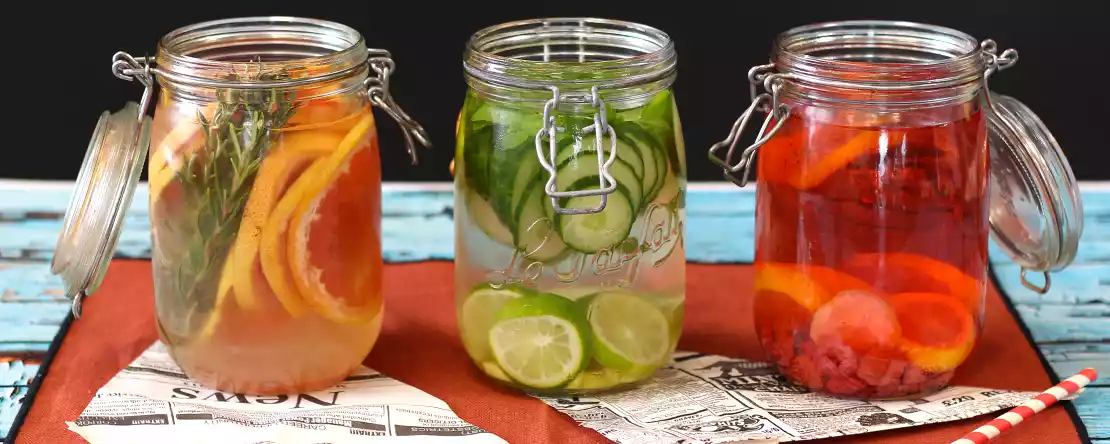 Acqua aromatizzata: 3 idee per idratarsi con gusto!
