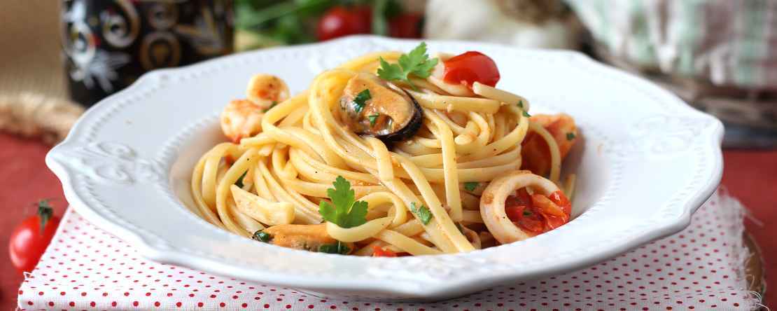 Come preparare la pasta con i frutti di mare surgelati?