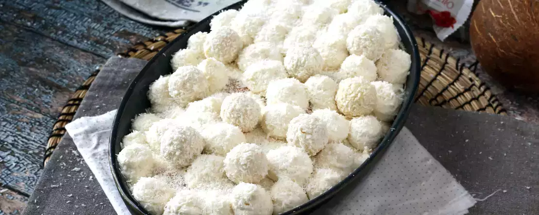 Tiramisù Raffaello: il dolce al cocco irresistibile