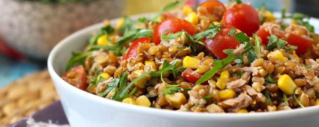 Ricca di fibre, proteine e vitamine, questa insalata è perfetta per ogni stagione!