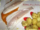 Ricetta Filetto di branzino con crema di peperoni