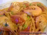 Ricetta Spaghetti rossi...ma proprio rossi (al peperoncino) con gamberi e pomodorini