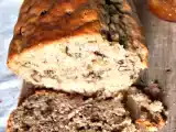 Ricetta Pane-cake con uvetta e noci