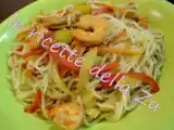 Ricetta Noodles saltati con verdure e gamberi al curry
