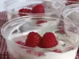 Ricetta Coppette ai lamponi, mascarpone e cioccolato bianco