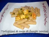Ricetta Ricetta barilla: tortiglioni al sugo di funghi porcini con gamberi, zucchine e zafferano